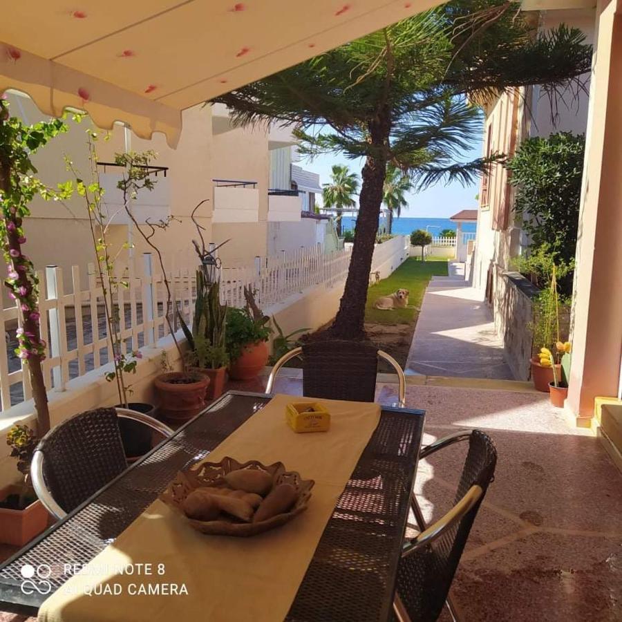 Luxury Apartments In Front Of The Sea Kanali  Exterior photo